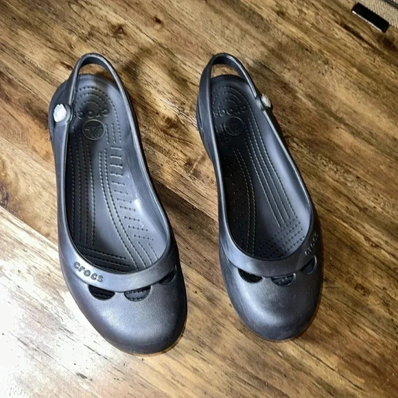 CROCS Shoes - Crocs Women’s Black Slip On Flats Shoes w/Backstrap Size USA 11